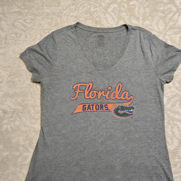 Florida Gators T Shirt Womens Small Gray Deep V National Collegian - Picture 7 of 7